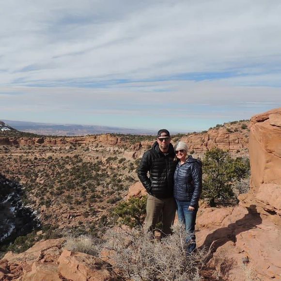 Meet your Posher, Christy - Picture 1 of 1